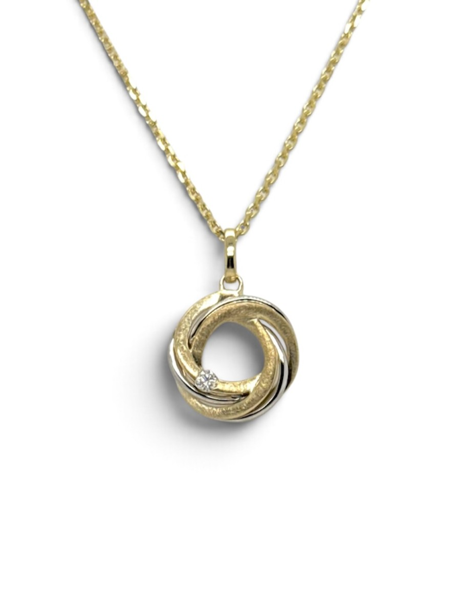 14krt gouden hanger met diamant