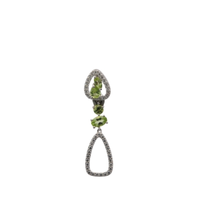 Der Anh&auml;nger Silber Peridot/Zirkonia, Modellnummer 762725019, ist ein eleganter Schmuckst&uuml;ck, das Zirkonia-Steine als besonderes Highlight enth&auml;lt. Perfekt f&uuml;r formelle Anl&auml;sse oder als stilvolles Alltagsaccessoire, kommt dieser Anh&auml;nger am besten zur Geltung, wenn er an einer schlichten Silberkette getragen wird, um seinen edlen Glanz zu betonen. Ideal f&uuml;r Schmuckliebhaber!