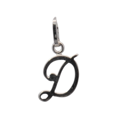 Der Buchstabe Silber "D" mit der Modellnummer 7640290019 ist ein eleganter Anh&auml;nger aus 925er Sterlingsilber. Als Buchstabenanh&auml;nger passt er perfekt an eine Kette und verleiht jedem Outfit eine pers&ouml;nliche Note. Ideal zum Tragen an einer Silber- oder Lederkette, um den individuellen Stil hervorzuheben. Perfekt f&uuml;r den t&auml;glichen Gebrauch oder als Geschenk.