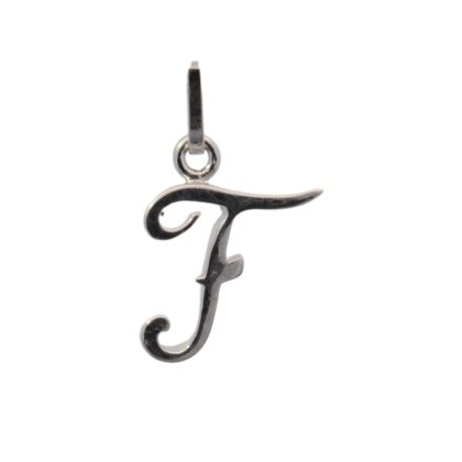 Entdecken Sie den Buchstaben Anh&auml;nger "F" aus 925er Sterling Silber, Modellnummer 7640310019. Perfekt als pers&ouml;nliches Statement-St&uuml;ck oder als besonderes Geschenk. Tragen Sie diesen eleganten Silberanh&auml;nger an einer feinen Kette, um jede Garderobe stilvoll zu erg&auml;nzen. Mit einem Gesamtgewicht von 0,46g ist er leicht und angenehm zu tragen. Perfekt f&uuml;r jeden Anlass!