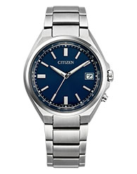Die Hau Eco Drive Funkuhr, Modell CB1160-55L, bietet folgende Merkmale: Titangeh&auml;use und -armband, gr&uuml;nes Zifferblatt mit Streifenmuster, Saphirglas, analoge Anzeige, Solarantrieb, Datumsfunktion, wasserdicht bis 12 ATM, antiallergisch und neu. Tragen Sie sie am Handgelenk f&uuml;r stylishen Komfort und Pr&auml;zision. Perfekt f&uuml;r den Alltag oder besondere Anl&auml;sse.