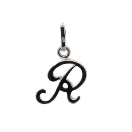 Entdecken Sie den Buchstaben-Anh&auml;nger "R" aus 925er Sterlingsilber. Mit einem Gewicht von 0,46 g verleiht dieser elegante Anh&auml;nger Ihrem Look eine pers&ouml;nliche Note. Perfekt in Kombination mit einer zarten Silberkette, um Ihre Individualit&auml;t stilvoll hervorzuheben. Ideal f&uuml;r den t&auml;glichen Gebrauch oder als besonderes Geschenk f&uuml;r einen geliebten Menschen.