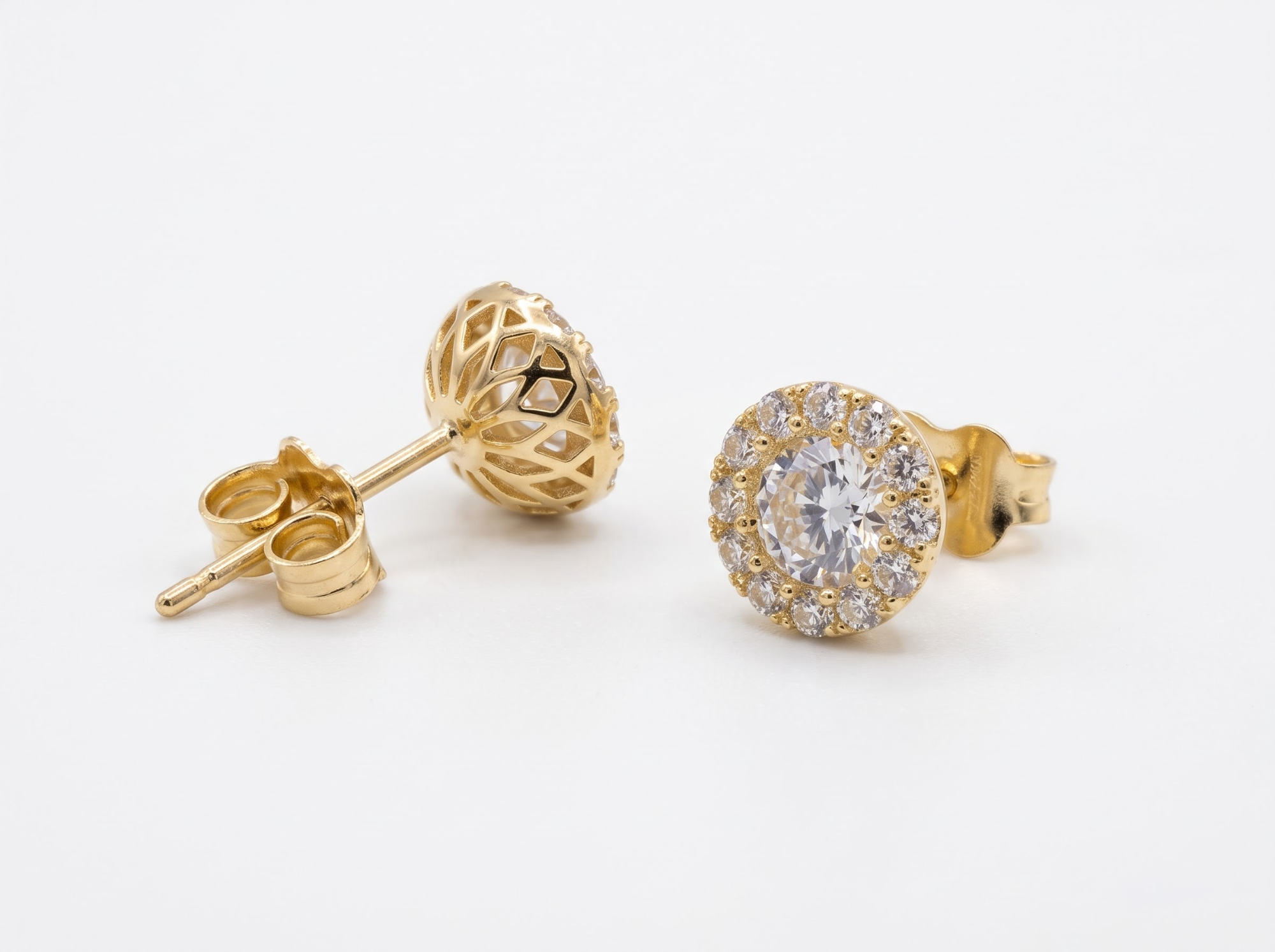 Oorstekers 14 kt geel goud met zirconium 