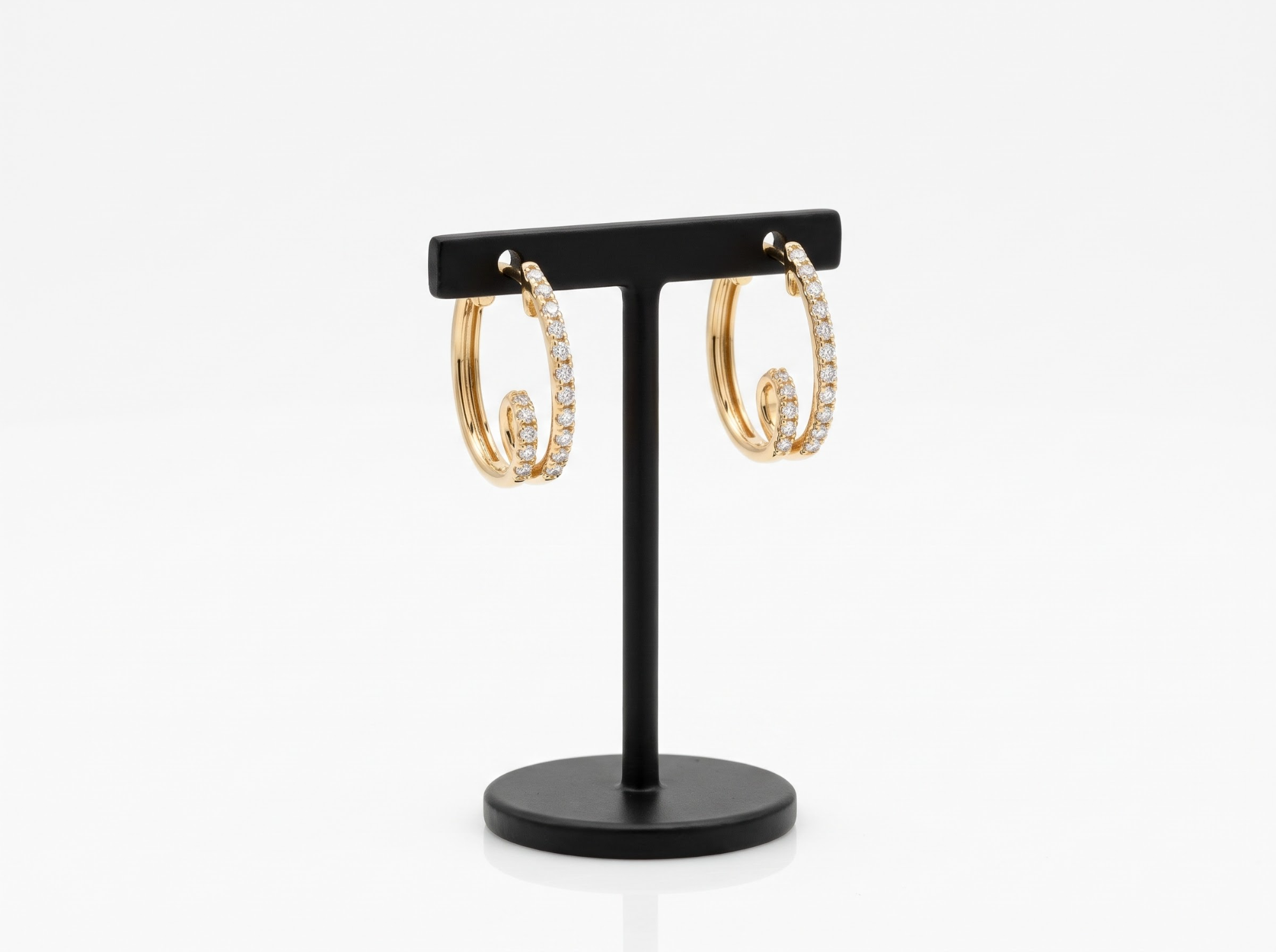 Creool geel goud 18 karaat met natuurlijke briljant 0.32ct 