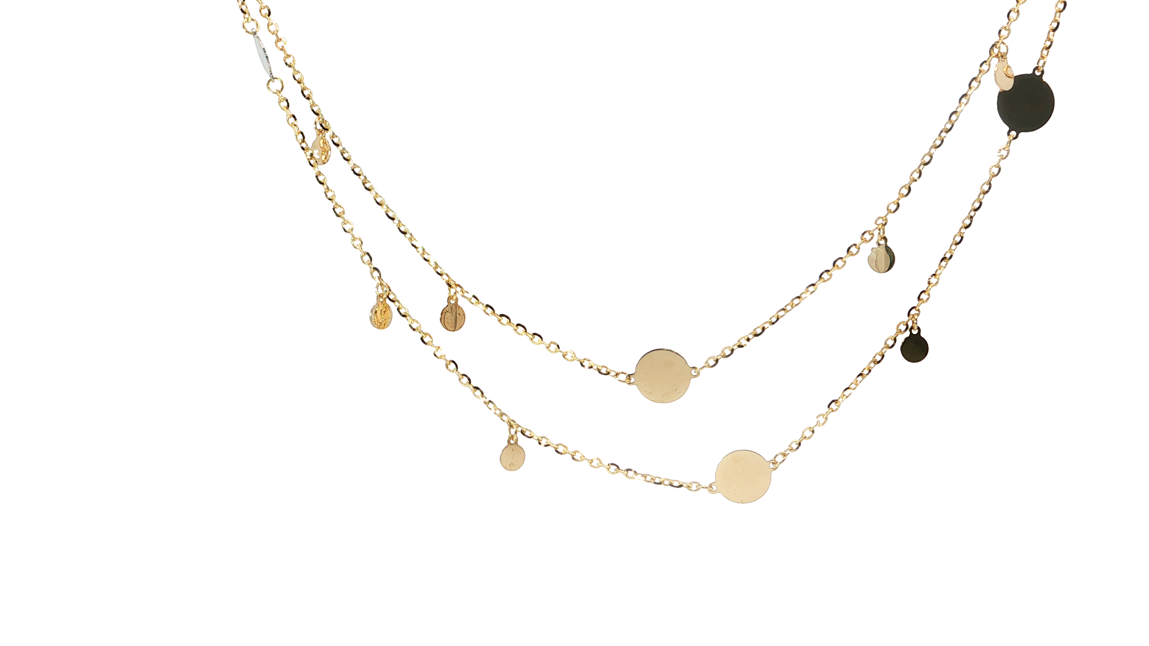 Een speelse toets van luxe voor vrouwen die graag hun eigen stijl cre&euml;ren! Dit elegante collier van 80 cm in 18 karaat geelgoud charmeert met een fijne schakelketting, versierd met sierlijk verdeelde ronde gouden plaatjes en kleine, speels bewegende hangertjes. De afwisseling tussen de grotere, glad gepolijste schijfjes en de delicate gouden details zorgt voor een levendig en verrassend lichtspel.

Dankzij de royale lengte van 80 cm biedt dit juweel verschillende draagmogelijkheden: elegant lang gedragen voor een stijlvolle, nonchalante uitstraling of dubbel om de hals gewikkeld voor een voller, modieus effect. De subtiele beweging van de hangertjes geeft het collier een luchtig en vrouwelijk karakter, terwijl het warme geelgoud een luxueuze toets toevoegt. 

Een veelzijdig en trendy juweel dat zich moeiteloos aanpast aan iedere gelegenheid, van een zomerse jurk tot een stijlvolle avondoutfit.