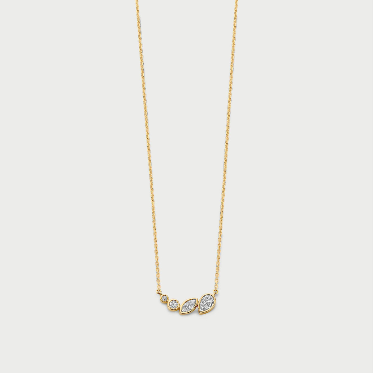 De M&eacute;rit&eacute; 14kt Geelgouden Halsketting met Labo Diamant is een prachtig sieraad van 14 karaats goud in een warme gele tint. De halsketting is 450 mm lang en kan ook korter gedragen worden tot minimum 400mm. Perfect voor zowel dagelijks gebruik als speciale gelegenheden.