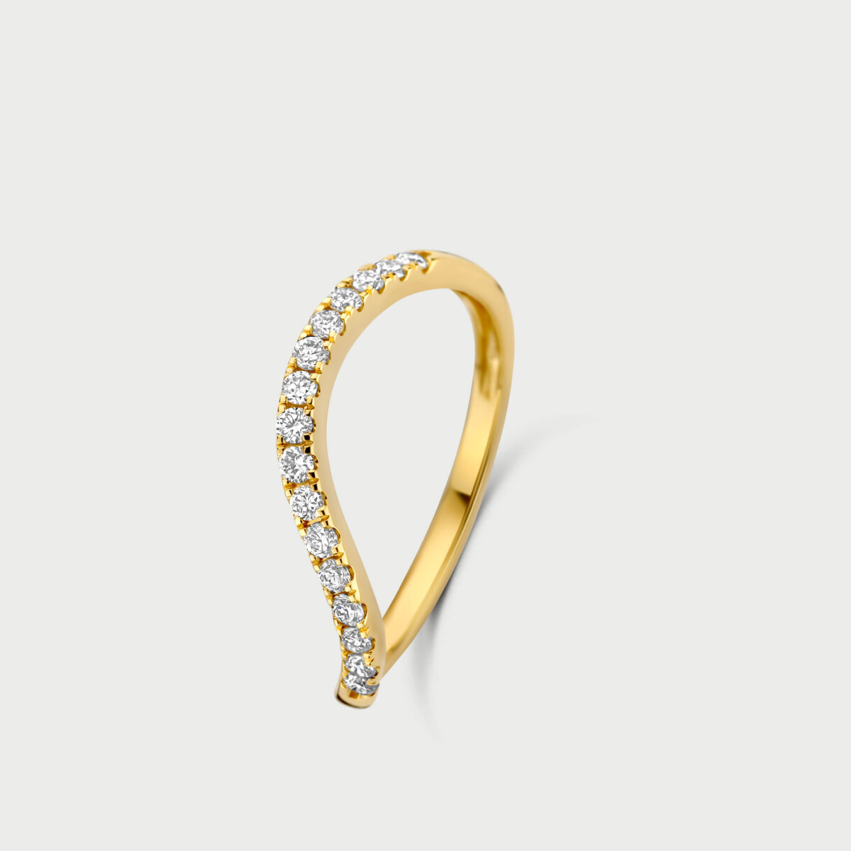 De M&eacute;rit&eacute; 14kt Geelgouden Ring met Labo Diamanten 0.23ct, modelnummer MWR003$, is een elegante ring van 14-karaats geelgoud met laboratoriumgegroeide diamanten. Draag het solo voor een verfijnde uitstraling of combineer het met andere ringen voor een trendy look. Beschikbaar in alle maten. 