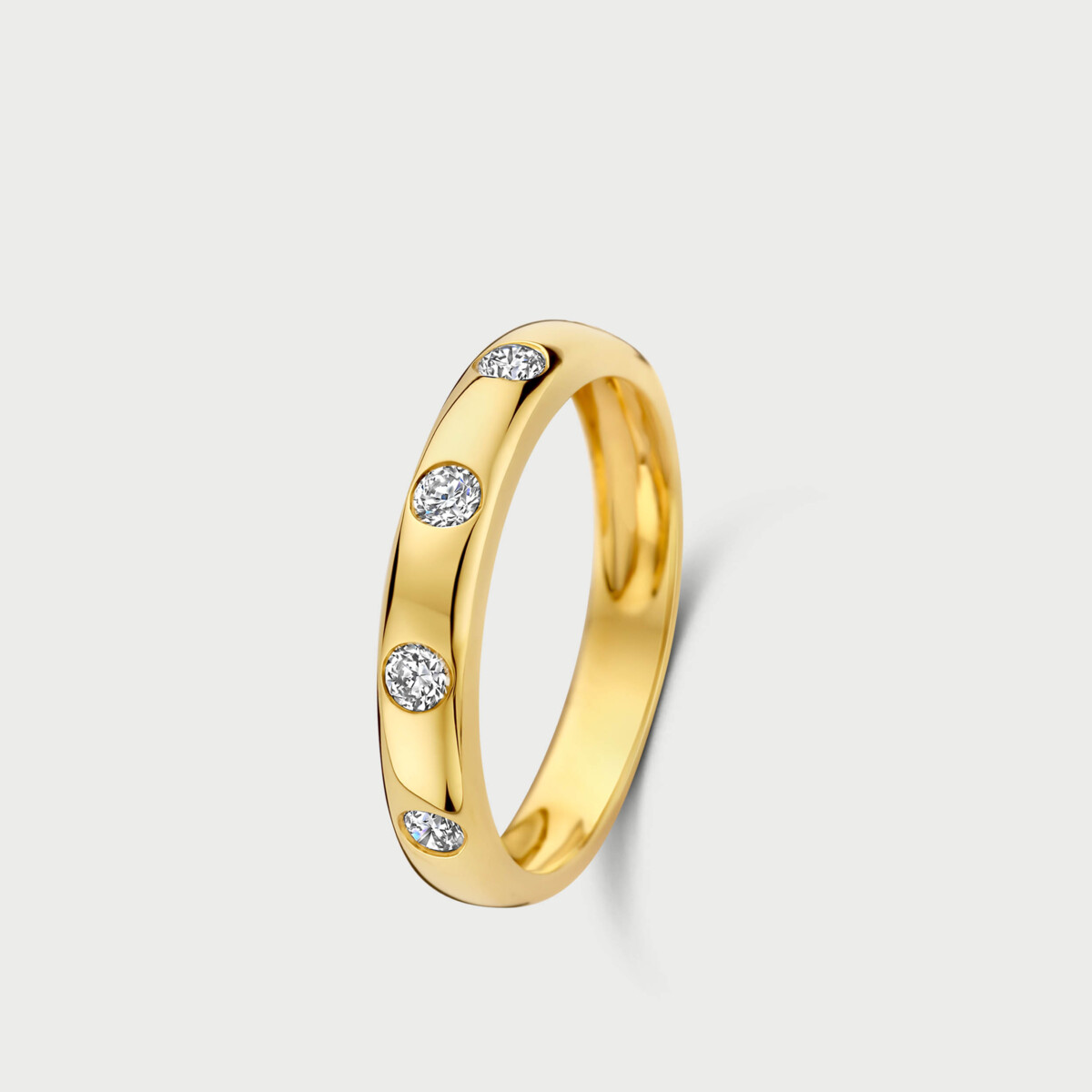 De M&eacute;rit&eacute; 14kt Geelgouden Ring met Labo Diamant, model MBR001$, is een verfijnde gouden ring met een laboratoriumgekweekte diamant. Het elegante ontwerp in goud en de ringmaat 55 maken het een uitstekend accessoire. Ideaal voor dagelijks gebruik of speciale gelegenheden. Draag het solo om zijn eenvoud te benadrukken of stack met andere ringen voor een modieuze uitstraling.