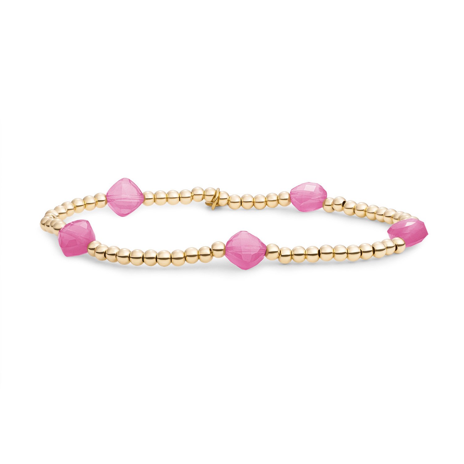 Cushion Cut Armband Candy Jade. Deze armband combineert een tijdloze vorm met speelse frisheid. Het cushion cut-accent brengt focus, terwijl Candy Jade een heldere gloed toevoegt die het licht levendig vangt. De afgeronde randen liggen comfortabel en sluiten mooi aan, zodat je hem zorgeloos draagt van meeting tot diner. Draag solo naast een horloge voor balans, of cre&euml;er een gelaagde armparty met schakels en kralen. De kleur harmonieert met neutrale tinten en laat denim sprankelen. Naast zwart ontstaat een modern contrast. Voor een samenhangende set laat je de candytint subtiel terugkomen in oorbellen of een hanger. Een tijdloos, persoonlijk sieraad dat elke dag een frisse, stralende noot aan je look geeft en door seizoenen heen relevant blijft.
