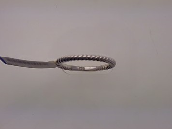 Der Ring Silber 925 rh gekordelt Gr. 56, Modellnummer 26-319/56, besteht aus hochwertigem rhodiniertem 925er Silber und hat ein geflochtenes Design. Ideal als modisches Accessoire, kann er sowohl im Alltag als auch zu besonderen Anl&auml;ssen getragen werden. Kombinieren Sie ihn mit anderen Silberschmuckst&uuml;cken f&uuml;r einen eleganten Look. Perfekt zur Abrundung jedes Outfits.